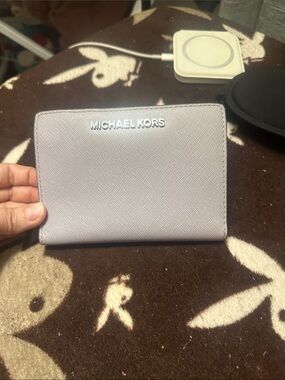 Michael Kors Bicolors Lavender/Lilac Saffiano Bifold Wallet with Silver Logo